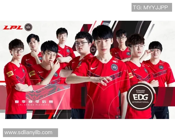 南京篮球队与广州篮球队赛后复盘团队协作分析与战术探讨